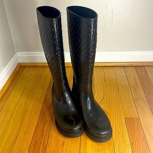 LOUIS VUITTON - Women’s Rubber Rain Boots Tall